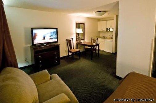 Greystone Inn & Suites Vance Eksteriør billede