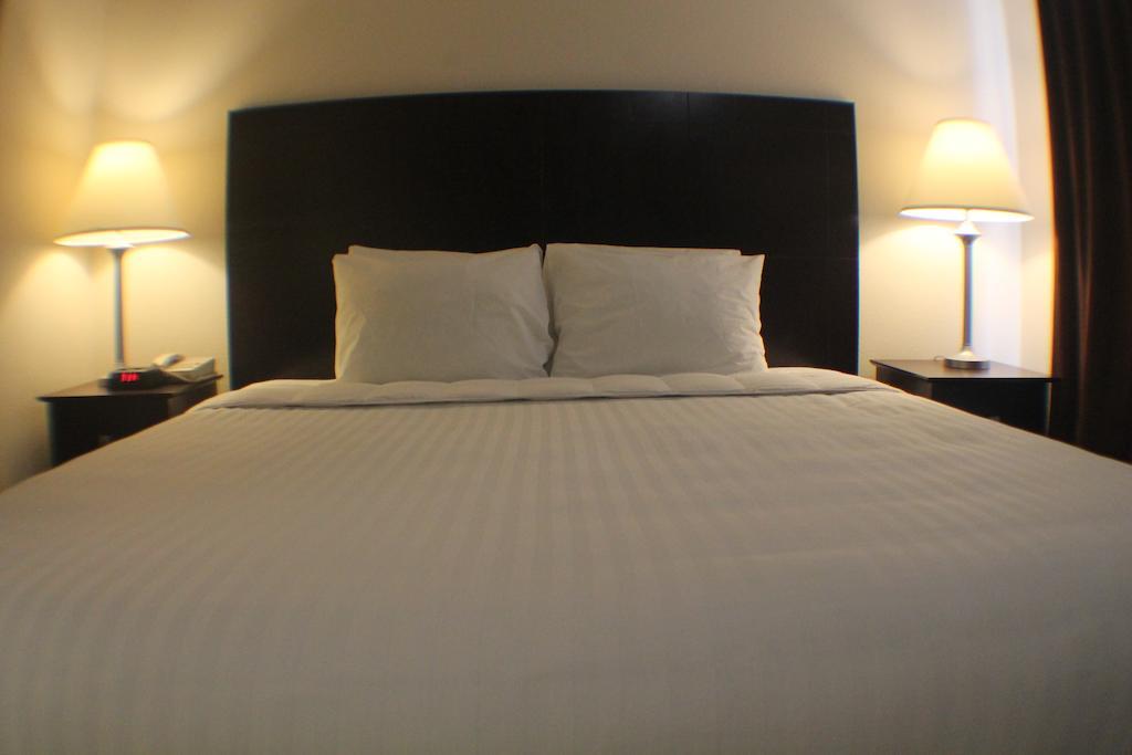 Greystone Inn & Suites Vance Eksteriør billede